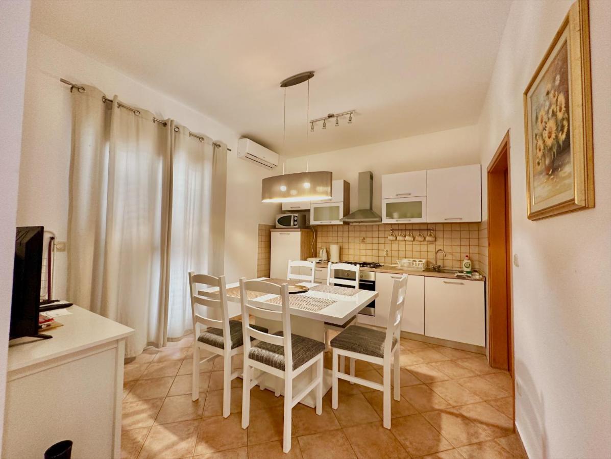 Apartments Labinac Пула Экстерьер фото